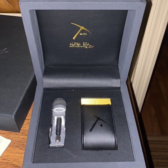 COPY - Shop GLD fully bust down watch over 2,000 hand set stones fully automati… - Picture 5 of 6